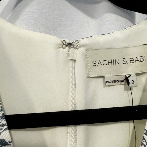 Sachin & Babi Rori Gown Grey Toile Print Ivory Maxi Dress Sleeveless Size 2 NWT - Picture 6 of 7